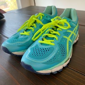 Asics Running shoe